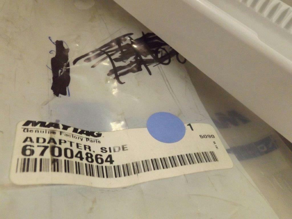 MAYTAG WHIRLPOOL REFRIGERATOR 67004864 SIDE ADAPTER NEW MAYTAG WHIRLPOOL REFRIGERATOR 67004864 SIDE ADAPTER NEW